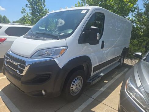 Used 2025 RAM ProMaster 2500 w/ U-Haul Equipment Group FWD image 1