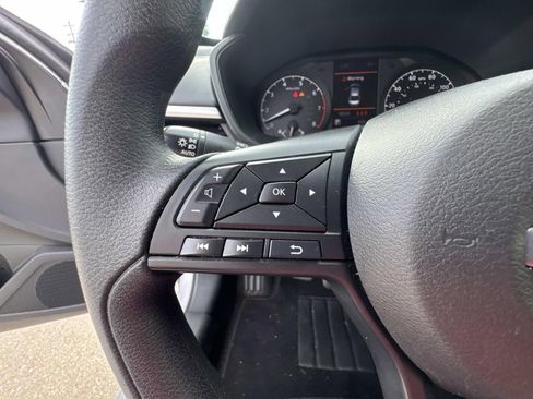 Used 2024 Nissan Altima 2.5 S image 22