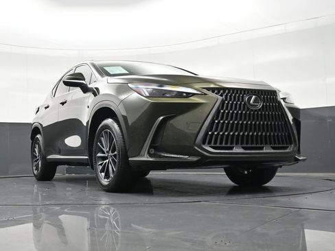Used 2024 Lexus NX 250 FWD w/ Cold Area Package image 30