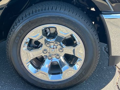 Used 2025 RAM 1500 Big Horn RWD image 13