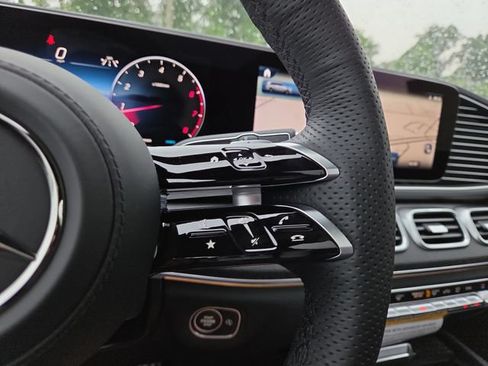 New 2026 Mercedes-Benz GLS 450 4MATIC image 21