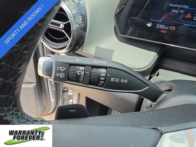 Used 2025 Chevrolet Equinox LT w/ Convenience Package II FWD image 22