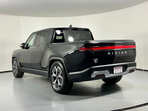 Used 2023 Rivian R1T Adventure image 5