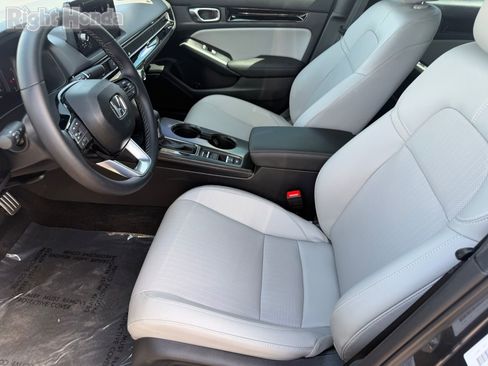 Certified 2025 Honda Civic Sport Touring image 17