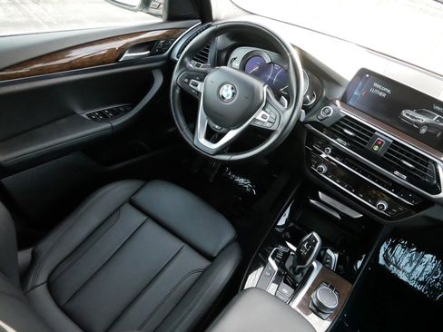 Used 2019 BMW X3 xDrive30i w/ Driving Assistance Package image 9