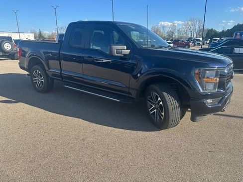 Used 2023 Ford F150 XL w/ STX Appearance Package image 4