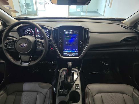 Used 2025 Subaru Crosstrek 2.5i Limited w/ Crosstrek Mirror Package AWD/4WD image 10