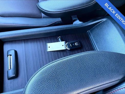 Used 2023 Honda Ridgeline Black Edition image 13