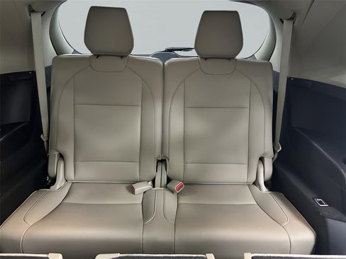 Used 2018 Acura MDX FWD w/ Technology Package image 11