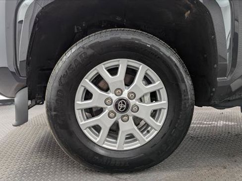 Used 2025 Toyota Tacoma SR5 RWD image 28