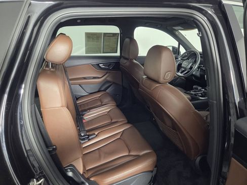 Used 2019 Audi Q7 3.0T Premium Plus w/ Premium Plus Package image 31