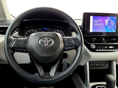 Certified 2023 Toyota Corolla Cross L image 35