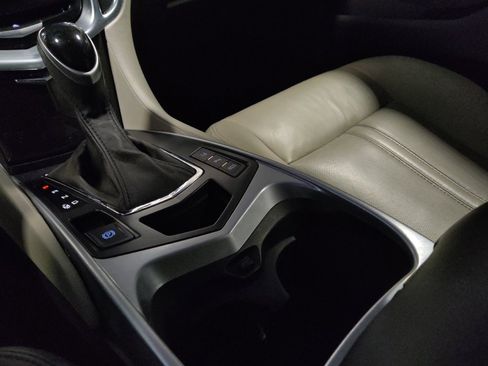 Used 2016 Cadillac SRX Premium image 26