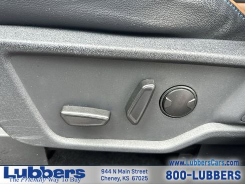 Used 2023 Ford Bronco Outer Banks AWD/4WD image 12
