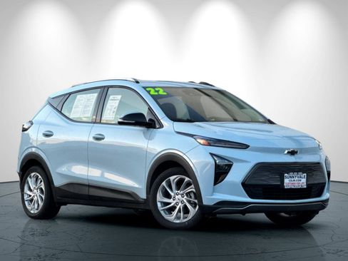 Used 2022 Chevrolet Bolt EUV LT image 2