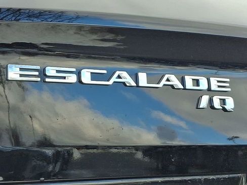 Certified 2025 Cadillac Escalade IQ Luxury 2 image 30
