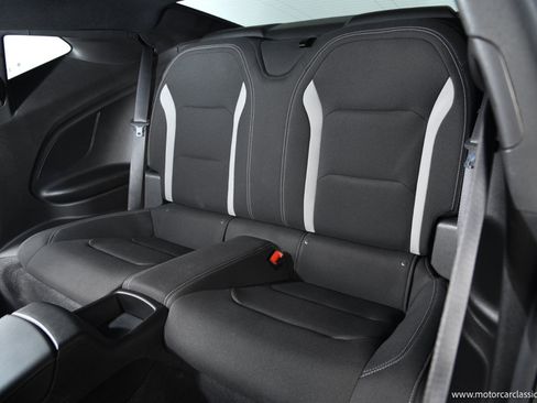 Used 2021 Chevrolet Camaro LT image 29