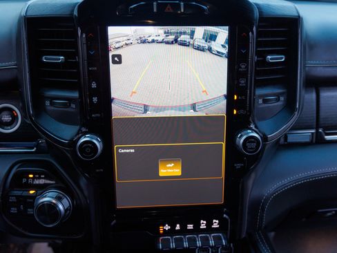 Used 2022 RAM 1500 Limited w/ Body Color Bumper Group image 25