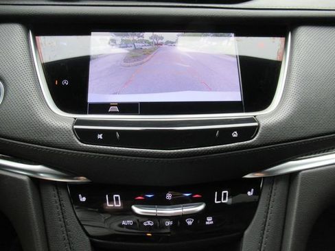 Used 2024 Cadillac XT5 Sportv w/ LPO, Floor Liner Package AWD/4WD image 29