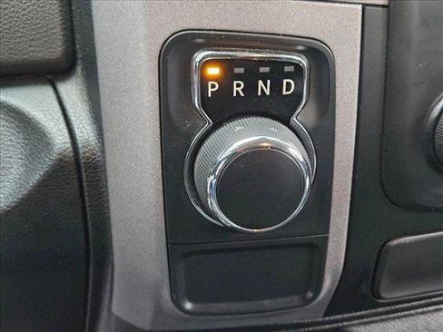 Used 2017 RAM 1500 Express image 10