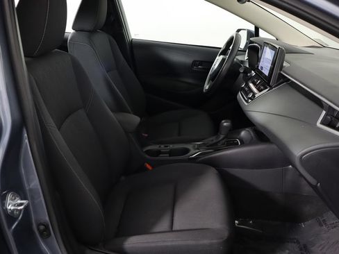 Used 2025 Toyota Corolla LE w/ Convenience Package FWD image 18