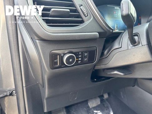 Used 2023 Ford Escape Platinum image 13