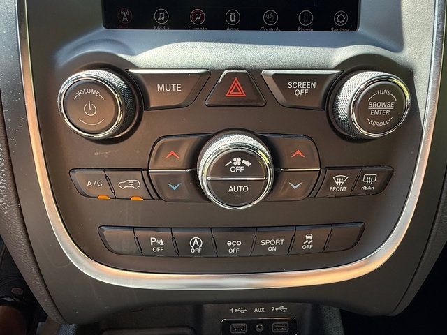 Used 2019 Dodge Durango SXT AWD/4WD image 28