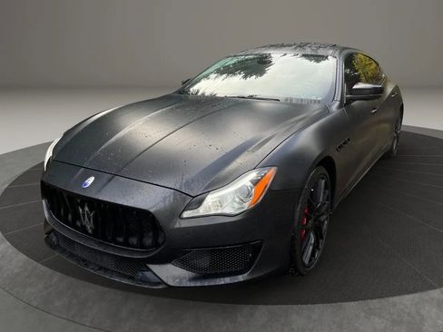 Used 2017 Maserati Quattroporte S GranSport image 2