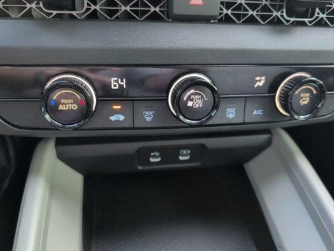 Certified 2023 Honda Accord LX image 29