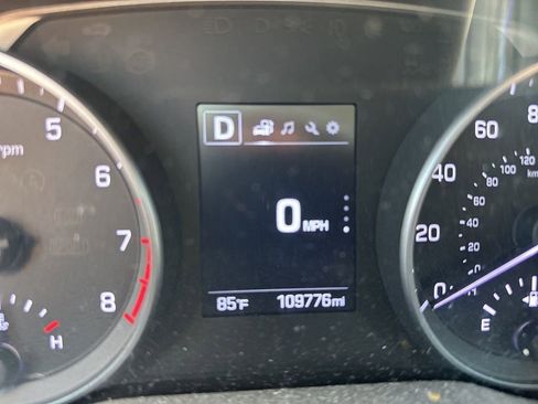 Used 2018 Hyundai Elantra SEL image 8