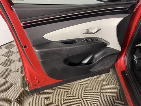 Used 2023 Hyundai Tucson SEL w/ Convenience Package image 17