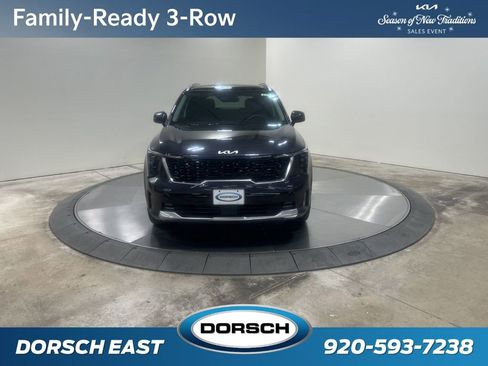 New 2025 Kia Sorento EX w/ Panoramic Sunroof Package image 2