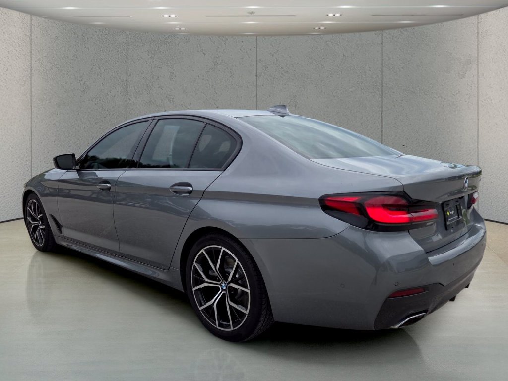 Used 2023 BMW 530i w/ M Sport Package RWD image 7