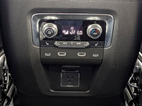 Used 2023 GMC Yukon Denali Ultimate w/ LPO, Floor Liner Package AWD/4WD image 20