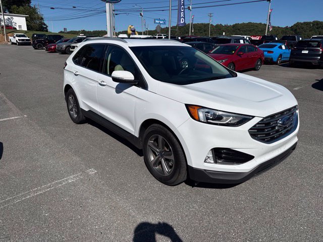 Used 2020 Ford Edge SEL w/ Convenience Package FWD image 2