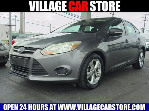 Used 2013 Ford Focus SE image 1
