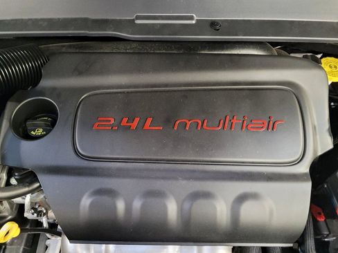 Used 2022 Jeep Compass Latitude AWD/4WD image 30