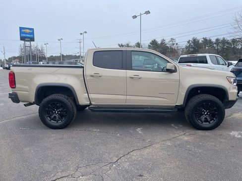 Used 2022 Chevrolet Colorado ZR2 w/ ZR2 Dusk Special Edition image 10