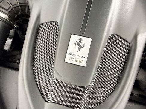 Used 2025 Ferrari Roma Spider RWD image 33
