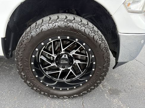 Used 2017 RAM 1500 Big Horn image 12