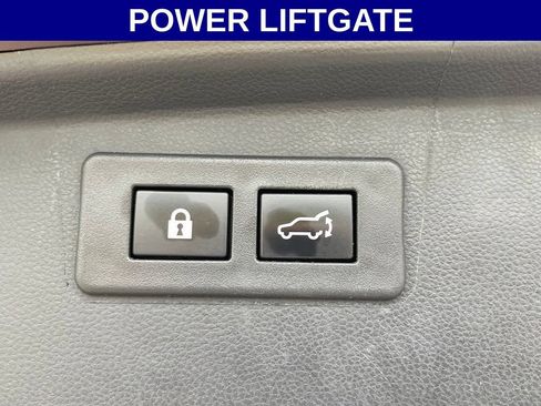 Used 2023 Subaru Outback Limited AWD/4WD image 16