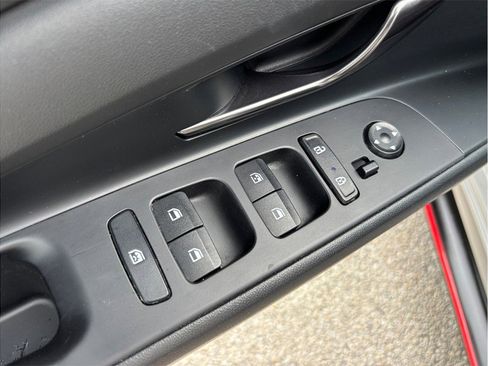 Used 2022 Hyundai Elantra N FWD image 20