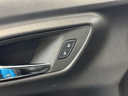 Used 2025 Chevrolet Trax ACTIV w/ Driver Confidence Package FWD image 9