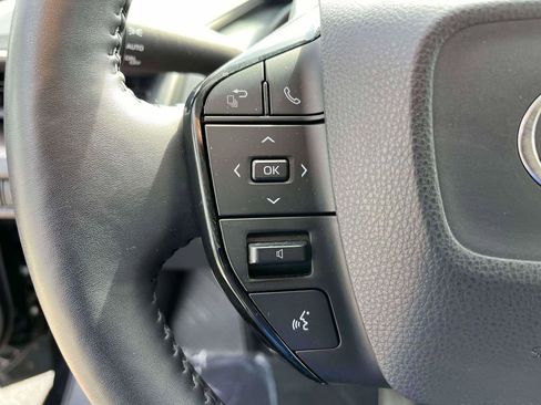 Used 2023 Toyota Prius Limited AWD/4WD image 20
