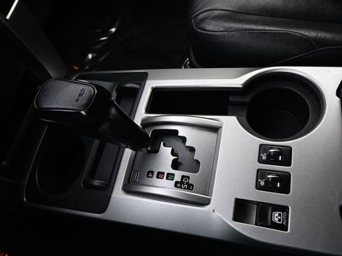 Used 2013 Toyota 4Runner Limited image 31