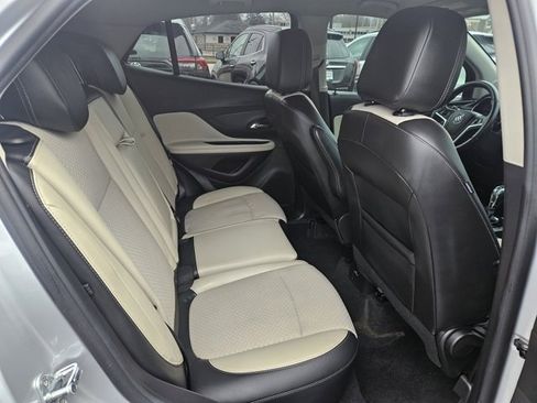 Certified 2022 Buick Encore Preferred w/ Safety Package image 12