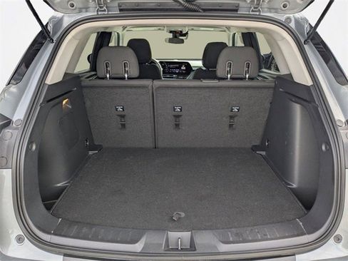 Used 2025 Chevrolet TrailBlazer LT image 10