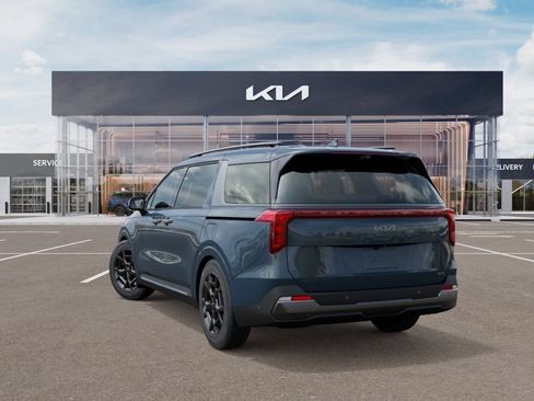 New 2027 Kia Carnival SX w/ Dark Edition Package FWD image 4