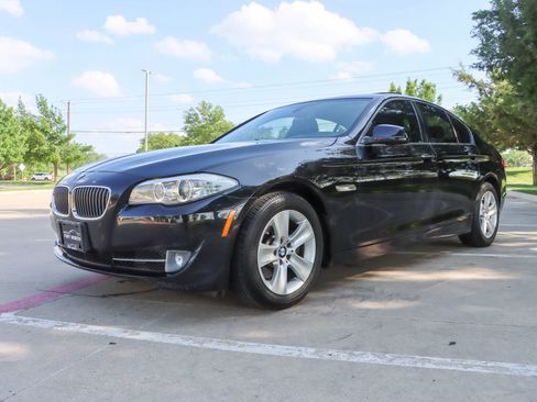 Used 2013 BMW 528i Sedan image 3