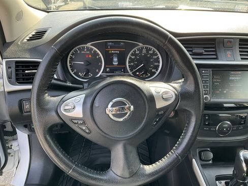 Used 2019 Nissan Sentra SV FWD image 24